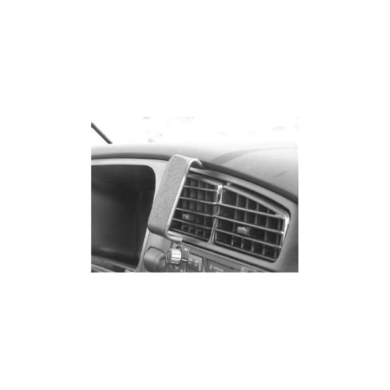 Brodit ProClip Volkswagen Golf III 92-98/Cabrio 94-02/Variant 94-99/Jetta 96-98/Vento 94-98, střed