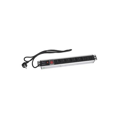 19" napájecí panel OC 5x230V+2xIEC 2m PPO SW Black