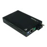 StarTech.com 10/100 Mbps Multi Mode Fiber Media Converter SC - Up to 1.2 miles/2km (ET90110SC2) - Konvertor médií s optickými