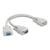 Delock - Serial splitter - DB-9 (F) do DB-9 (M) - 30 cm - krídlové šrouby - béžová