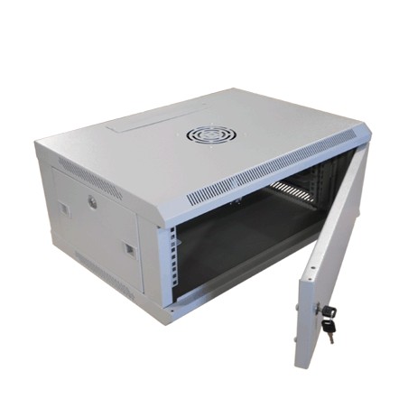 Datacom 19"rozv.jednodílný 4U/ hl.450mm plechové dveře