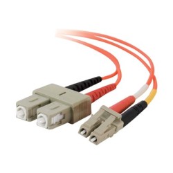 C2G Low-Smoke Zero-Halogen - Patch kabel - multirežim LC (M) do SC několik režimů (M) - 10 m - 10 m - optické vlákno - 50 / 125