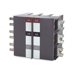 Adaptor for T5 Type Circuit Breaker, 3 Pole