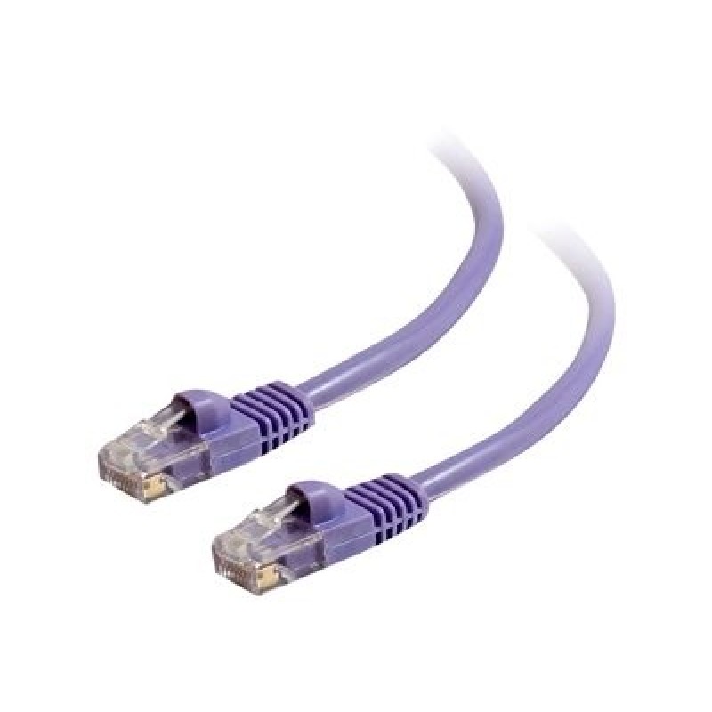 C2G Cat5e Booted Unshielded (UTP) Network Patch Cable - Patch kabel - RJ-45 (M) do RJ-45 (M) - 50 cm - UTP - CAT 5e - lisovaný