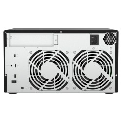 QNAP TL-D810TC4
