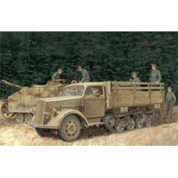 Model Kit military 6761 - SD.KFZ.3a MAULTIER HALF-TRACK (1:35)