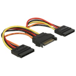 Delock Napájecí kabel SATA 15 pin samec 2 x Power SATA 15 pin samice 15 cm
