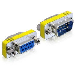 Delock Adaptér Seriový Sub-D 9 pin samec Sub-D 9 pin samice – šetřič portu