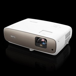 BenQ DLP Projektor W2700/3D/4K UHD(3840 x 2160)/2000 ANSI lm/1.13 - 1.47/30000:1/2xHDMI/USB/CinematicColor