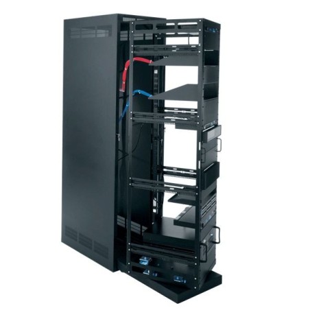 C2G 44SP/42D Rollout Rot Rack