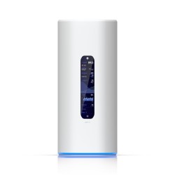 Ubiquiti UniFi 5G-Max, Desktop Cloud Gateway s 5G a WiFi 7, 10G SFP+, 4-port 2.5 GbE switch (1x PoE), SD-Card