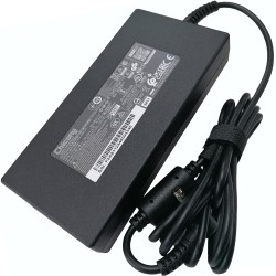 Napájecí adaptér orig. GIGABYTE 150W 20V 77011348