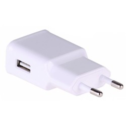 Akyga nabíjecka AC/DC/USB 3.6-12 V/2.4 A 15W Quick Charge 3.0