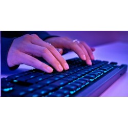 Logitech G515 TKL LIGHTSPEED - BLACK - US INT'L - USB - EMEA - TACTILE