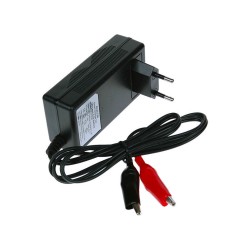 Nabíječka WILSTAR 12V/1,8A pro olověné AGM/GEL akumulátory (7 - 23Ah)