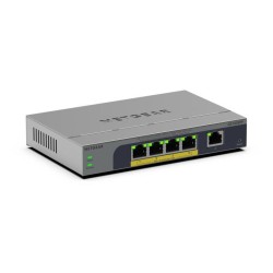 NETGEAR Easy Smart GS105EPP - Prepínac - vysoký výkon - L3 - inteligentní - 1 x 10/100/1000 + 4 x 10/100/1000 (PoE+) - desktop