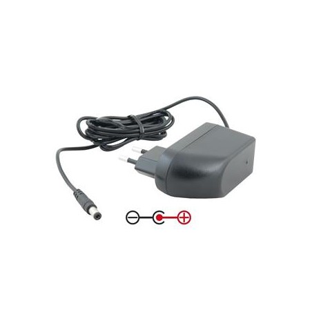 Napájecí adaptér univerzální 5V 3A 15W konektor 5,5mm x 2,5mm plus pól uprostřed