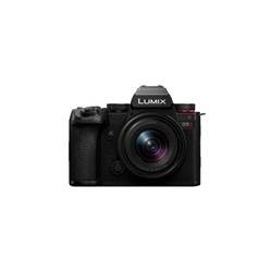 Panasonic Lumix S5 II + Lumix S 18-40mm