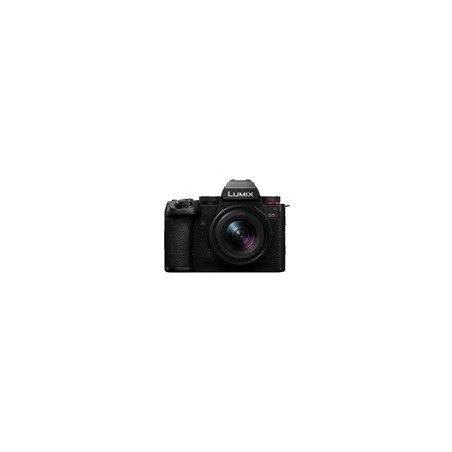 Panasonic Lumix S5 II + Lumix S 18-40mm